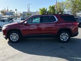 Used 2020 Chevrolet Traverse LT image 3