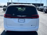 Certified 2024 Chrysler Pacifica Pinnacle image 4