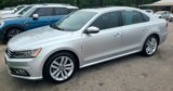 Used 2017 Volkswagen Passat 1.8T SEL Premium image 5