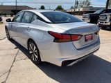 Used 2020 Nissan Altima 2.5 SV image 3