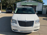 Used 2008 Chrysler Town & Country Limited w/ Entertainment Group #3 image 4