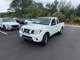 Used 2016 Nissan Frontier SV image 2