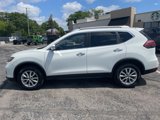 Used 2019 Nissan Rogue SV image 3