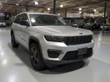 Used 2023 Jeep Grand Cherokee Limited w/ Black Appearance Package image 4
