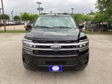 Used 2022 Ford Expedition XLT image 2
