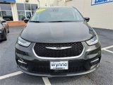 Used 2023 Chrysler Pacifica Touring-L image 2