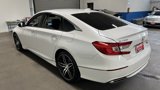 Used 2021 Honda Accord Touring image 5