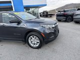 Used 2022 Chevrolet Equinox LS w/ LS Convenience Package image 2