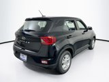 Used 2023 Hyundai Venue SE image 5