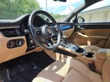 Used 2023 Porsche Macan image 3