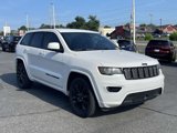 Used 2020 Jeep Grand Cherokee Altitude image 2