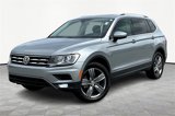 Used 2020 Volkswagen Tiguan SEL image 3