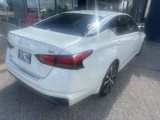 Used 2019 Nissan Altima 2.5 SR image 2