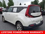 Used 2022 Kia Soul LX w/ Technology Package image 4