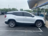 Certified 2022 GMC Terrain SLT image 4