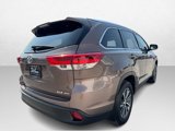 Used 2018 Toyota Highlander XLE image 5