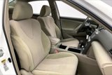 Used 2010 Toyota Camry LE image 5