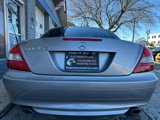 Used 2005 Mercedes-Benz SLK 350 image 4