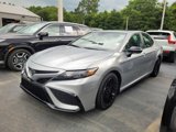 Used 2023 Toyota Camry SE image 3