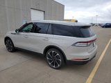 Used 2023 Lincoln Aviator Reserve w/ Equipment Group 201A image 4