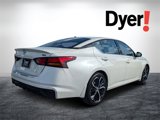 Used 2023 Nissan Altima 2.5 SR w/ SR Premium Package image 3