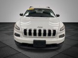 Used 2016 Jeep Cherokee Sport image 2