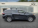 Used 2015 Toyota Highlander XLE image 3