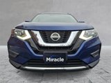 Used 2020 Nissan Rogue SV image 2