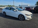 Used 2022 Chevrolet Malibu LT image 2