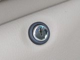 Used 2005 Ford Thunderbird 50th Anniversary image 6
