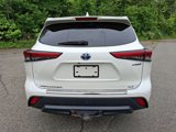 Used 2021 Toyota Highlander XLE image 6
