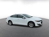 Used 2024 Chevrolet Malibu LT image 2