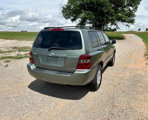Used 2005 Toyota Highlander 2WD w/ 3rd Row image 6