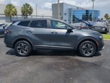Used 2023 Kia Sportage LX image 3