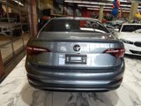 Used 2024 Volkswagen Jetta SE w/ Panoramic Sunroof Package image 5