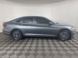 Certified 2019 Volkswagen Jetta SE image 2