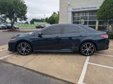 Used 2020 Toyota Camry SE image 3