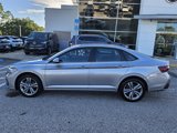 Used 2024 Volkswagen Jetta SE image 4
