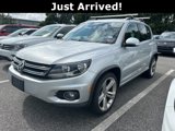 Used 2016 Volkswagen Tiguan R-Line image 4
