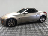 Used 2005 Nissan 350Z Enthusiast w/ (S02) Side Air Bags Pkg image 5