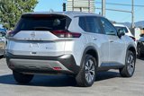 Used 2023 Nissan Rogue SV image 4