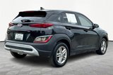 Certified 2022 Hyundai Kona SE image 2