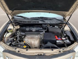 Used 2010 Toyota Camry LE image 3