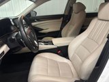 Used 2022 Honda Accord Touring image 6