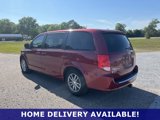 Used 2015 Dodge Grand Caravan SE image 5