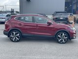 Used 2022 Nissan Rogue Sport SL w/ Premium Package image 3