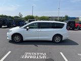 Used 2023 Chrysler Voyager LX image 5