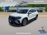 Used 2022 Volkswagen Taos SE image 1