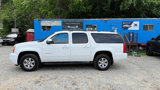 Used 2013 GMC Yukon XL SLT image 2