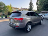 Used 2016 Kia Sorento FWD image 4